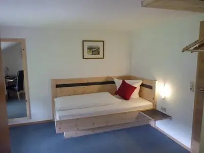 Einzelzimmer Beispielbild