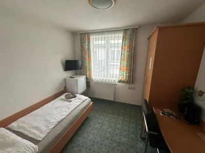 Einzelzimmer für 1 Person (14 m²) in Sankt Pölten 1/8