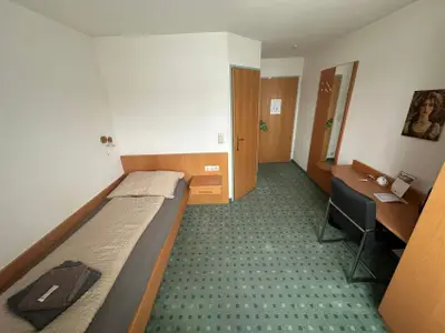 Einzelzimmer für 1 Person (17 m²) in Sankt Pölten 1/8