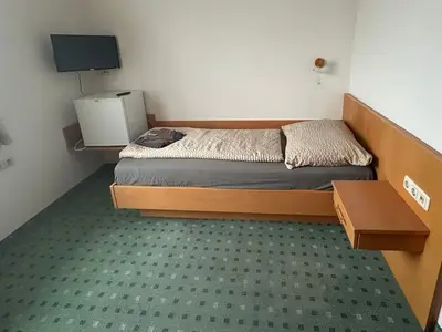 Einzelzimmer für 1 Person (17 m²) in Sankt Pölten 4/8
