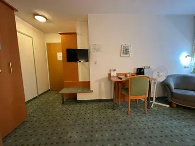 Einzelzimmer für 1 Person (18 m²) in Sankt Pölten 3/7