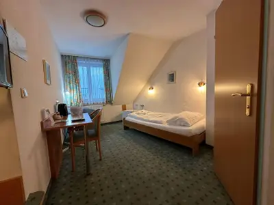 Einzelzimmer für 1 Person (18 m²) in Sankt Pölten 4/7