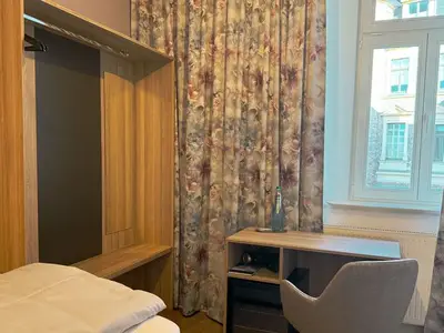 Einzelzimmer für 1 Person (15 m²) 4/9