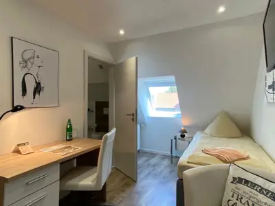 Einzelzimmer für 1 Person (15 m²) in Stolpen 1/10