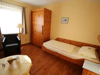 Einzelzimmer für 2 Personen in Utersum 4/7