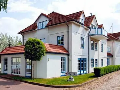 Einzelzimmer für 1 Person (12 m²) in Waren (Müritz) 1/10