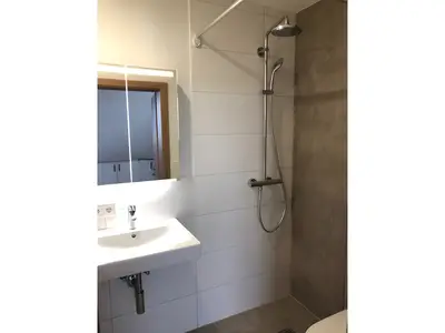 INSIDE, BATHROOM
