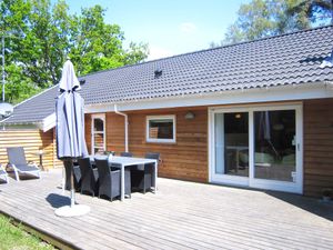 Ferienhaus für 10 Personen (129 m²) in Aakirkeby