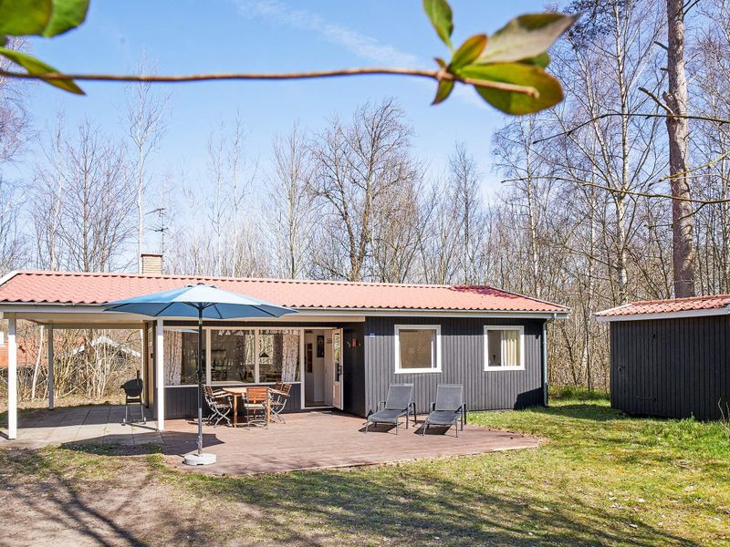 23453844-Ferienhaus-4-Aakirkeby-800x600-0