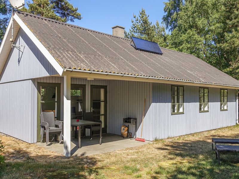 23749917-Ferienhaus-8-Aakirkeby-800x600-0