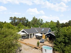 Ferienhaus für 6 Personen (106 m²) in Aakirkeby