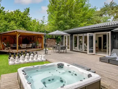 hot-tub