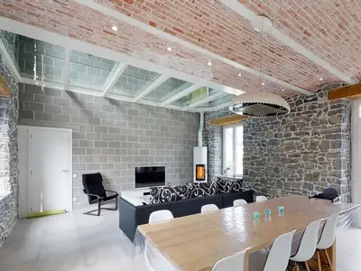 DiningRoom