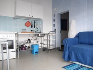 23079559-Ferienhaus-3-Acireale-300x225-4