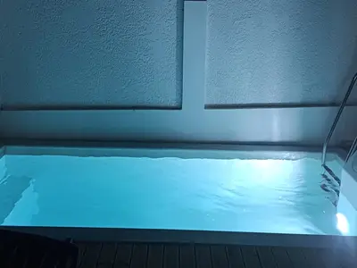 PoolOfHouse