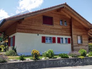 436645-Ferienhaus-6-Aeschi bei Spiez-300x225-2