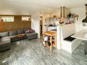 23765848-Ferienhaus-8-Ätran-300x225-3