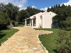 22443507-Ferienhaus-6-Afionas-300x225-1