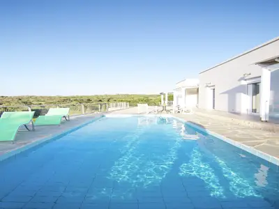 PoolOfHouse