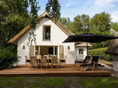 Ferienhaus für 6 Personen (120 m²) in Ahrenshoop 1/10