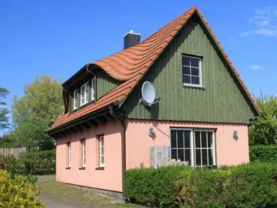 Ferienhaus für 4 Personen (70 m²) in Ahrenshoop 1/10
