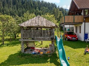 24043610-Ferienhaus-33-Aich (Steiermark)-300x225-1