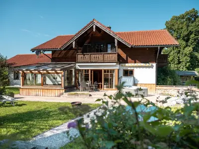 Ferienhaus für 6 Personen (200 m²) in Ainring 1/10