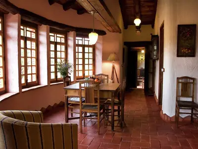 DiningRoom