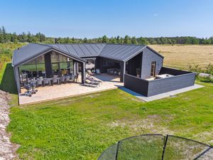 Ferienhaus für 18 Personen (250 m²) in Ålbæk