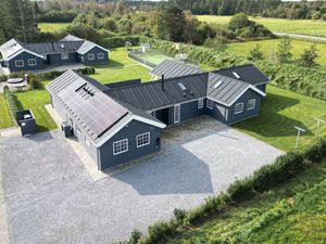 Ferienhaus für 26 Personen (325 m²) in Ålbæk