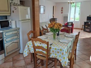 23524693-Ferienhaus-6-Albi-300x225-4