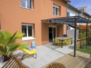 23909709-Ferienhaus-8-Albi-300x225-5