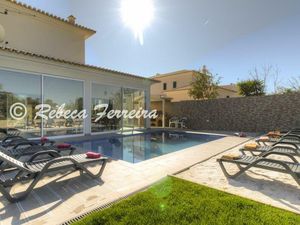 23547752-Ferienhaus-10-Albufeira-300x225-1