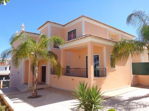 23549292-Ferienhaus-10-Albufeira-300x225-3