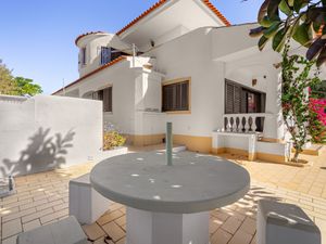 23857172-Ferienhaus-6-Albufeira-300x225-3