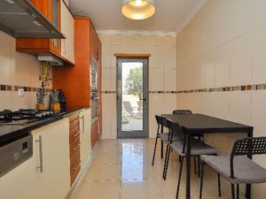 22241891-Ferienhaus-5-Albufeira-300x225-5