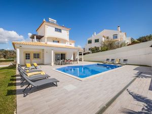 22348323-Ferienhaus-10-Albufeira-300x225-1