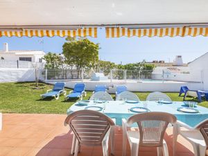 23851186-Ferienhaus-8-Albufeira-300x225-1