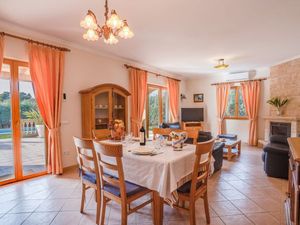 22412935-Ferienhaus-8-Alcúdia-300x225-5