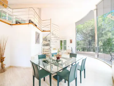 DiningRoom DiningRoom