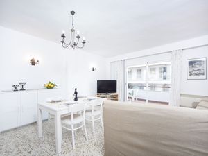 21698663-Ferienhaus-4-Alcúdia-300x225-3