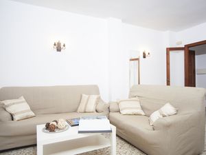 21698663-Ferienhaus-4-Alcúdia-300x225-4