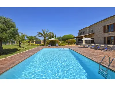 PoolOfHouse