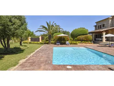 PoolOfHouse