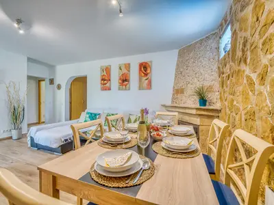 DiningRoom DiningRoom