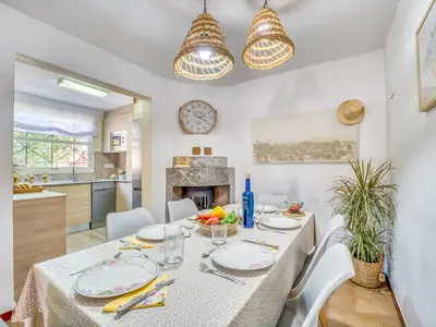 DiningRoom DiningRoom