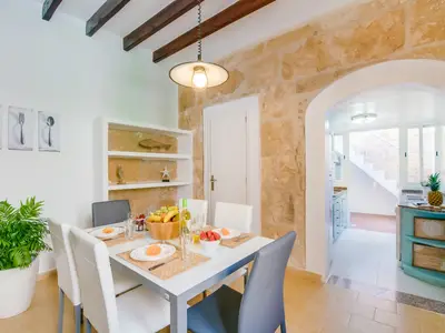DiningRoom