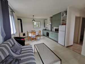 23509577-Ferienhaus-4-Alénya-300x225-1