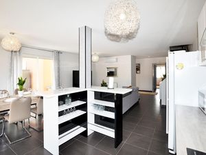 24043881-Ferienhaus-6-Alénya-300x225-5