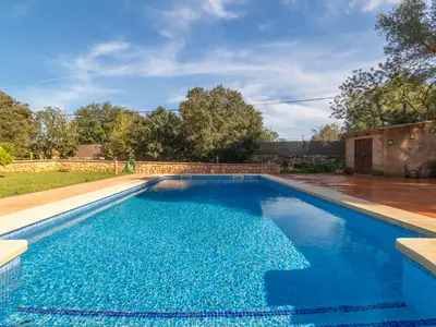 PoolOfHouse